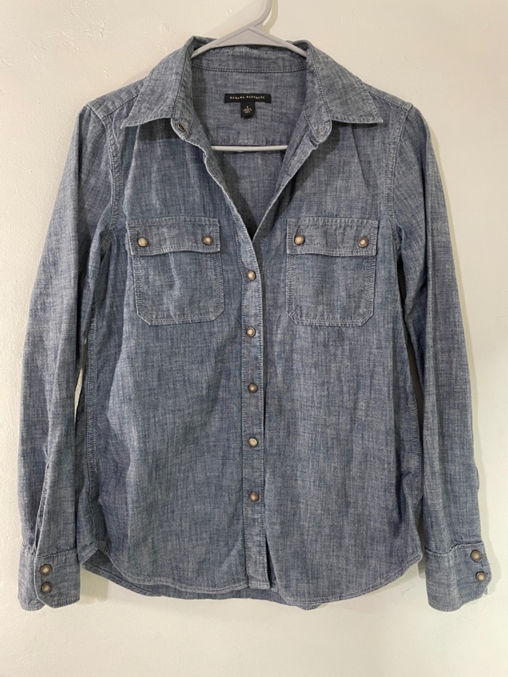Banana Republic Blue Chambray Shirt S